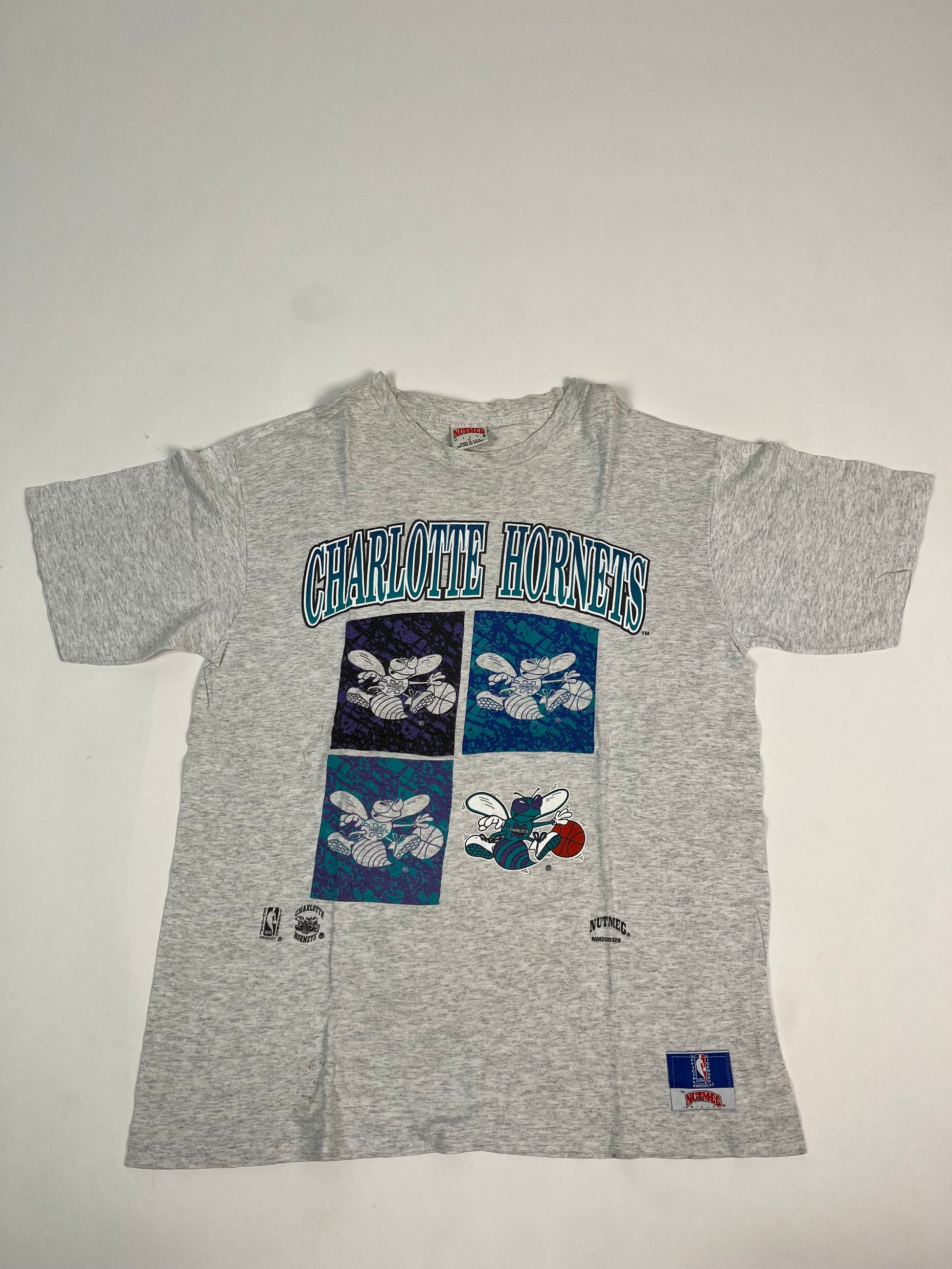Charlotte Hornets 90's Vintage NBA T-Shirt - T-shirts Low Price